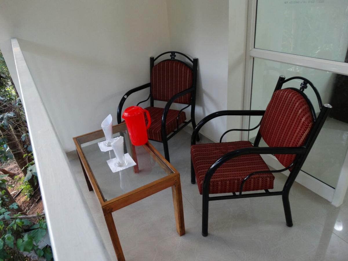 Eden Holidays Ev Munnar Exterior photo