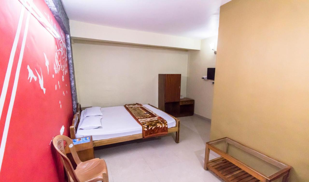 Eden Holidays Ev Munnar Exterior photo