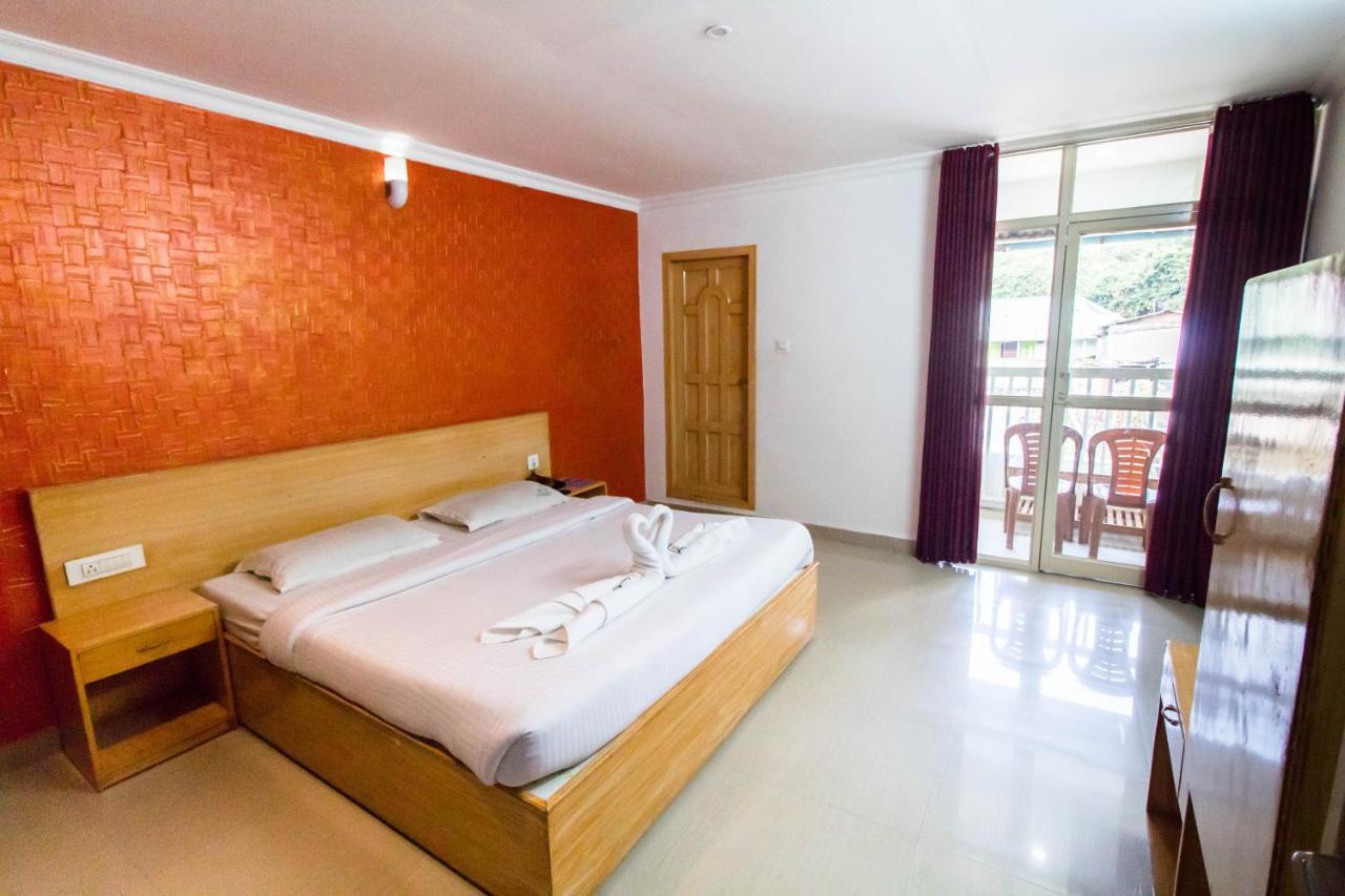 Eden Holidays Ev Munnar Exterior photo